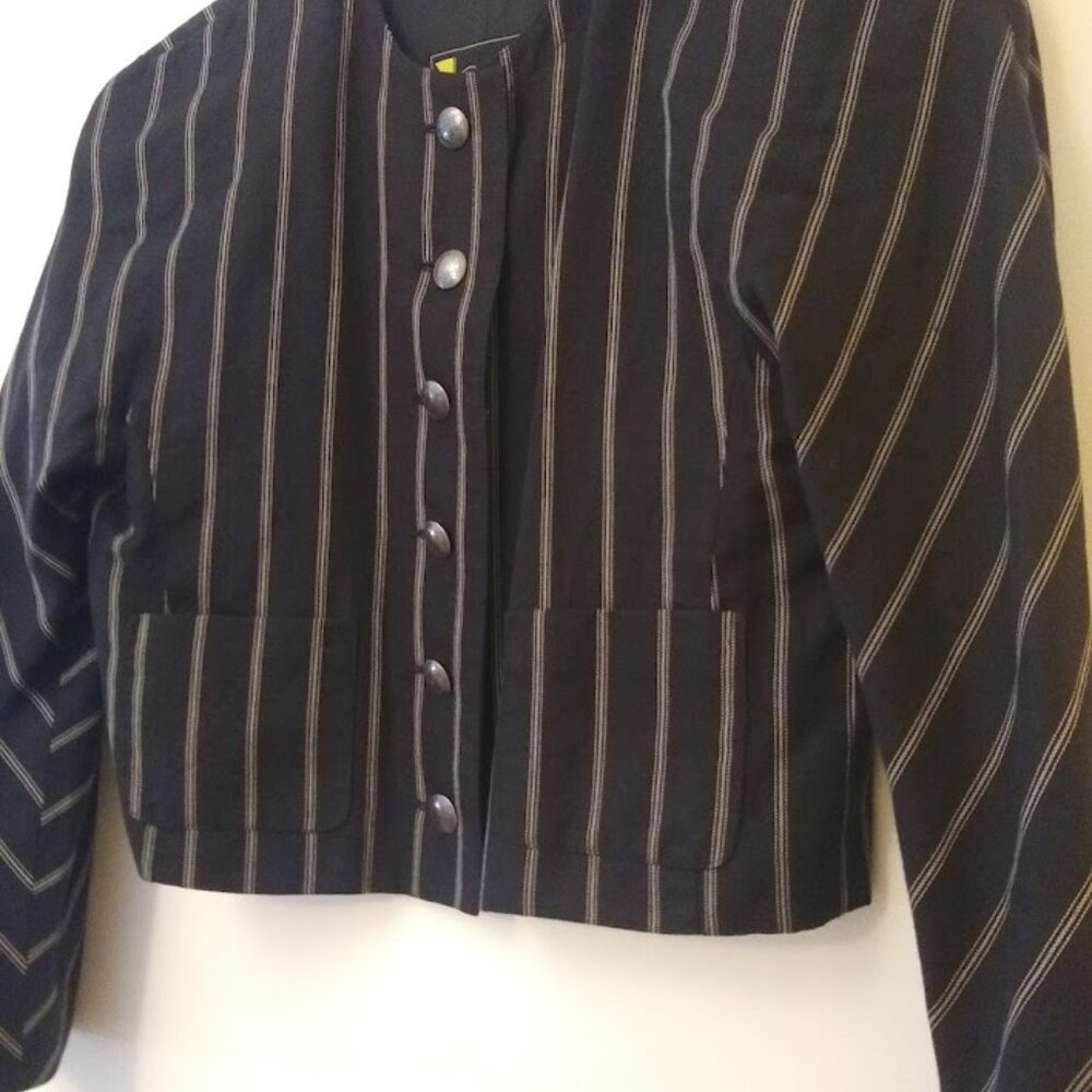 Vintage 80's Laurel size 38  cotton/linen  crop suit jacket  blk w-white stripes